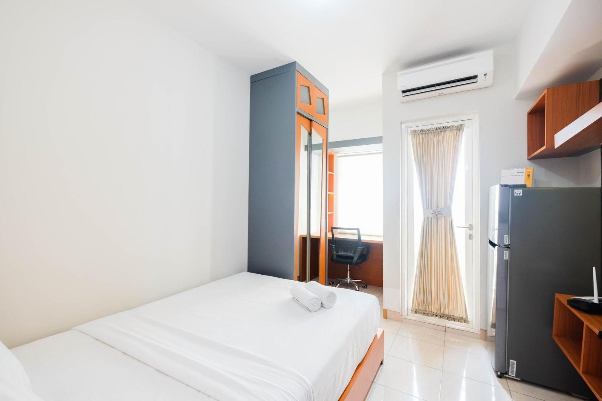 Simply Good At Springlake Summarecon By Travelio Apartemen Bekasi